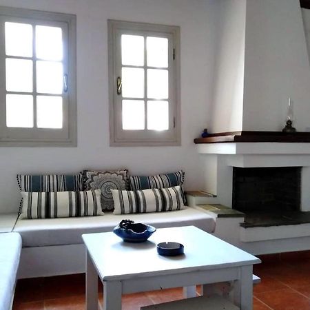 פלאטניאס Villa Katerina מראה חיצוני תמונה